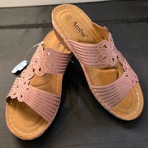 BRAND NEW AMBU FLORAL DESING WOMEN'S MULE SANDAL